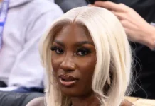 Booba répond avec véhémence aux déclarations d’Aya Nakamura : « Je n’y peux rien si je suis grande, belle, charismatique » découvrez la réponse cinglante de booba à aya nakamura dans un échange qui fait sensation dans le monde de la musique urbaine.