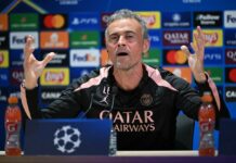 PSG : Luis Enrique célèbre l’excellence du championnat de France luis enrique loue le championnat de france pour sa compétitivité et son niveau élevé, soulignant l'intensité et la qualité du football français.