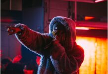 Shayne, vainqueur de la dernière saison de Nouvelle École, dévoile ses projets pour les 100 000 euros remportés découvrez les projets passionnants de shayne après sa victoire à nouvelle école et suivez son parcours inspirant vers le succès.