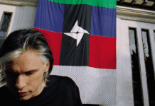 Comment Orelsan transforme son dressing en or grâce au tube « Osaka » découvrez comment orelsan métamorphose son dressing en or dans son nouveau titre « osaka », alliant style et audace musicale.