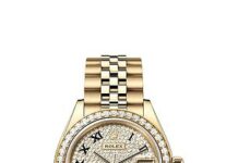 Georgina Rodriguez exhibe l’élégante Rolex, cadeau somptueux de Cristiano Ronaldo pour ses 32 ans découvrez l'histoire de georgina rodriguez et la rolex offerte par cristiano ronaldo, symbole de leur amour et réussite.