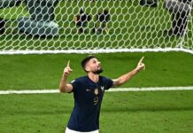 Lille : Olivier Giroud rejoint Platini au sommet découvrez comment olivier giroud rejoint michel platini au sommet du football français, partageant désormais une place d'honneur parmi les légendes.