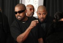 Kanye West s’exprime sur ses controverses : « Quand tout dérape, on perd totalement la maîtrise » découvrez les réflexions de kanye west sur ses controverses et les réactions qu'elles ont suscitées.