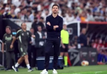 Khabib Nurmagomedov tacle sévèrement les joueurs du Real Madrid, qu’il qualifie d’« enfants gâtés » khabib nurmagomedov partage son avis critique sur les performances des joueurs du real madrid dans le football.