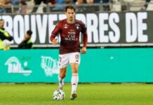Metz : la déception amère de Tavenot suivez le match strasbourg contre metz avec un score de 2-1 à la mi-temps. revivez les moments forts et restez informé du déroulement du match en direct.
