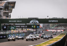 Le Mans : une saga d’exploits inégalés au XXIe siècle découvrez les exploits inégalés du mans au xxie siècle, une course légendaire qui continue de marquer l'histoire automobile par ses performances et son endurance exceptionnelles.