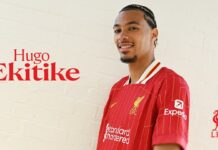Ang. : Liverpool déroule tandis qu’Ekitike brille liverpool domine le match tandis qu'ekitike se démarque avec une performance éclatante, marquant les esprits sur le terrain.