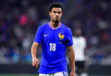 PSG : Zaïre-Emery évoque la « pression positive » exercée par Lens zaïre-emery partage ses impressions sur la pression ressentie face à lens, analysant les défis et attentes de ce match crucial.