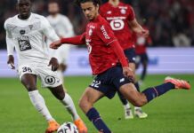 Lille : Broholm traverse une période difficile découvrez les défis rencontrés par broholm lors de son passage difficile à lille. analyse et actualités sur sa performance et ses réactions.