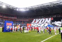 CdF : Composition probable des équipes pour le choc Lyon vs Lens découvrez les compositions probables des équipes pour le match cdf entre lyon et lens, avec les derniers choix tactiques et les joueurs clés attendus.