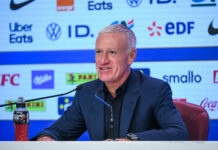 EdF : Doué célèbre l’héritage et le leadership de Deschamps edf rend hommage à l'héritage de deschamps, célébrant son influence et ses contributions historiques.