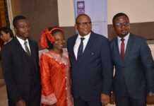 Lens : Sage met en avant l’importance cruciale du derby découvrez pourquoi sage met en avant l'importance du derby entre lens et ses adversaires, un match clé pour les passionnés de football.