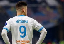 OM : Faut-il tourner la page sur la piste Bouhafsi ? découvrez les enjeux autour de l'om et la question de tourner la page bouhafsi pour un nouveau départ dans le club.