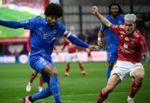 Mi-temps : Strasbourg et Nice restent au coude-à-coude dans un score nul et vierge en Coupe de France découvrez le résumé du match nul 0-0 entre strasbourg et nice en coupe de france, une rencontre intense et équilibrée.