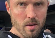 Manchester United : Michael Carrick conserve son poste malgré la crise Michael Carrick